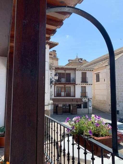 El Balcon De La Rosa Appartement La Puebla de Montalbán Buitenkant foto